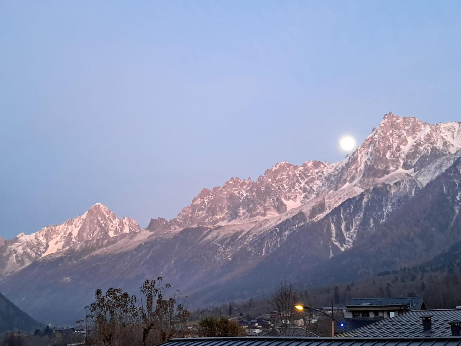 Appartement Bellevue Au Pied Des Pistes 莱苏什 外观 照片
